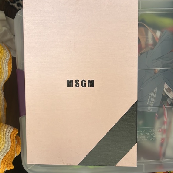 Never warn, missed return window - Picture 4 of 5